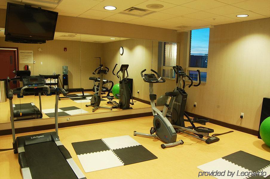 Chateau Inn & Suites Bonnyville Bagian luar foto